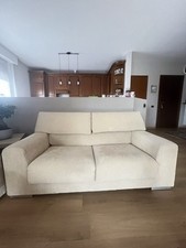 divano 2 posti usato ottime condizioni. Ritiro A Carico Acquirente Da Me