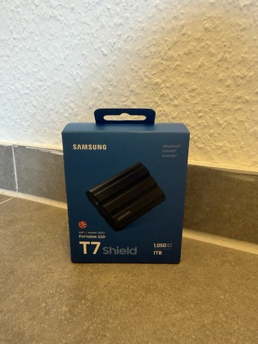 Samsung shield ssd - t7,