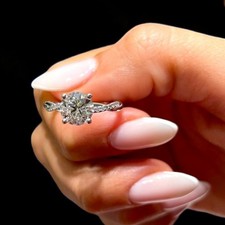 Anello diamante taglio tondo