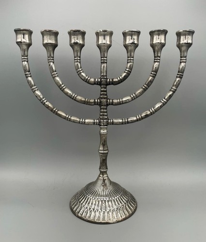 Candelabro ebraico menorah - ebraico,