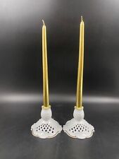 Candelabro portacandele fina porcellana traforata APULUM rilievo oro