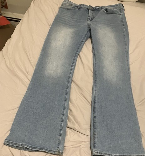 Svasato donna blu chiaro