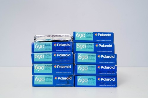 Polaroid 690 - polaroid,