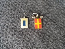 medagliette bandiere in