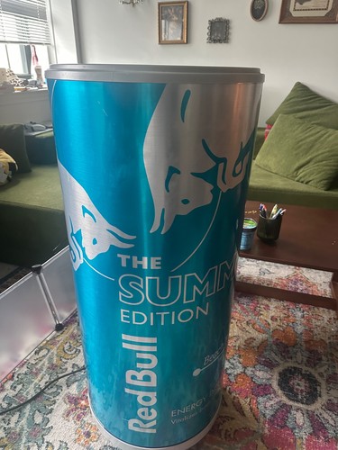 Red bull energy - drink, can