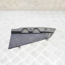 MASERATI GHIBLI M157 Sotto il parabrezza anteriore destro 670010524 3.0i 2015