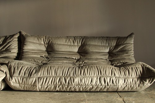 Michel ducaroy velvet togo - ducaroy,