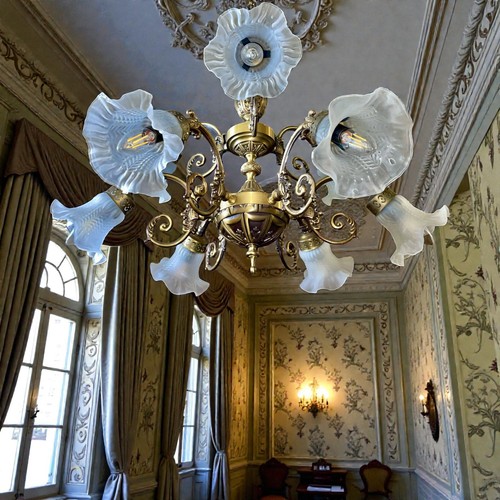 Lampadario stile liberty - lampadario,