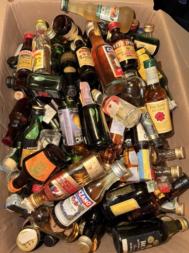 200 bottigliette liquori