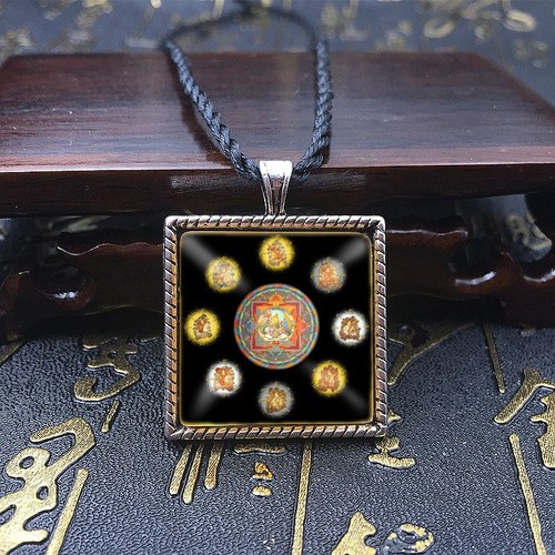 Collana con ciondolo - , thangka