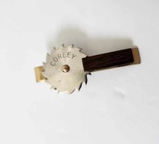 Fermacravatta Lama Seghetto