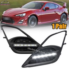 1 paio luci diurne per Toyota