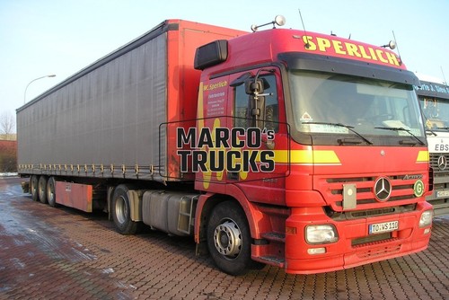 Foto camion mercedes benz - foto, mercedes-benz