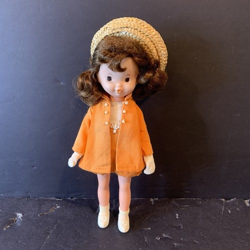 Bambola bambina vintage