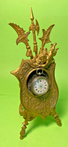 Antico supporto per orologio