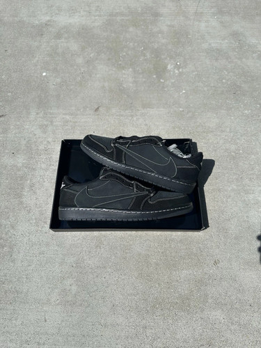 Jordan low travis - low,