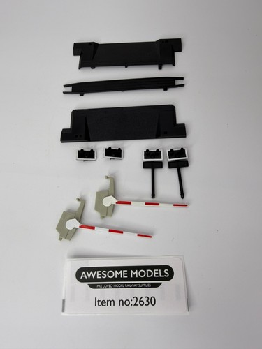 Hornby single level crossing - single,