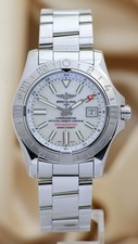 Breitling Avenger II GMT