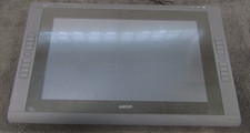 Wacom DTK-2200 Cintiq 22HD tablet display