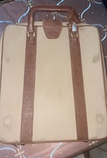 Macchina da scrivere Olivetti