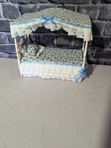 Letto casa delle bambole