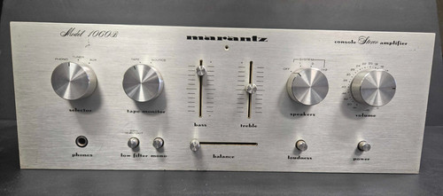 Amplificatore stereo integrato