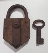 LUCCHETTO ANTICO CON CHIAVE