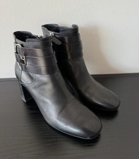 Stivaletti eleganti di TOD'S -