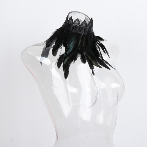 Collana con spalla - , avvolgente