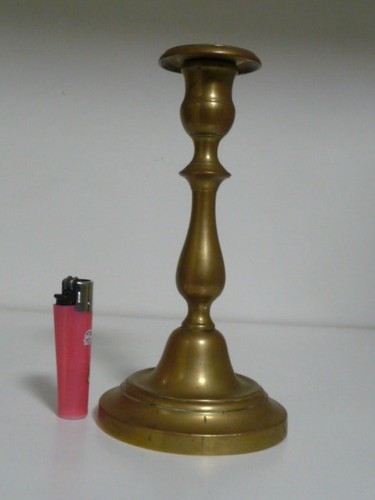Antico candeliere bronzo - in,