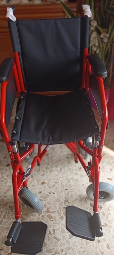 Carrozzina disabili pieghevole - disabili,