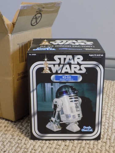 Gentle giant star - gentle, r2-d2