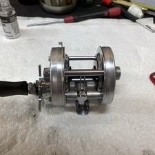 Bel mulinello vintage ABU Garcia Ambassadeur 5500C ad alta velocità recupero esca colata 