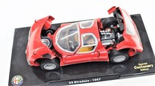 Modellino auto ALFA ROMEO 33 STRADALE scala 1:24 diecast modellismo collezione