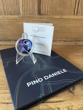 Pino Daniele - Medaglia celebrativa in argento - peso (gr) 15 - forma a plettro