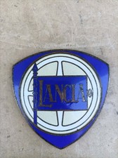 FREGIO STEMMA MASCHERINA CALANDRA LANCIA ARDEA LANCIA APPIA in SMALTO