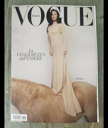 Vogue italia aprile 2024 - vogue,