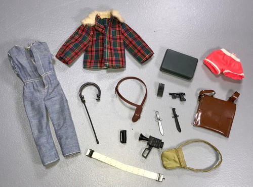 Lotto misto accessori uniformi