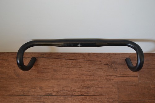 Manubrio goccia pinnacle in - a,