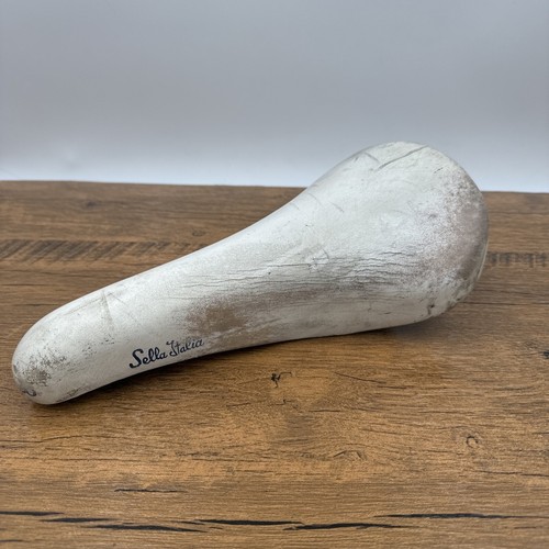 Sella vintage bianca - vintage, selle