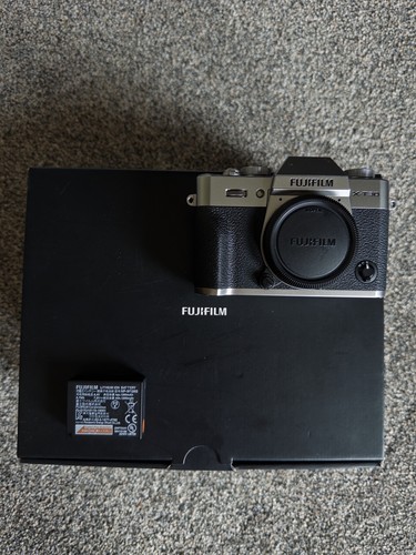 Corpo fotocamera fujifilm - corpo,
