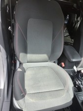 fiesta mk8 5porte seats