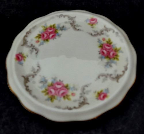 Bone china royal albert - china,