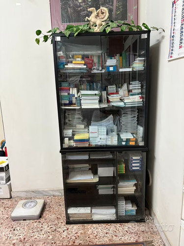 Arredo ambulatorio medico - ambulatorio,