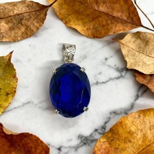 Ciondolo forma ovale argento