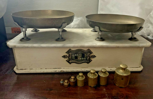 Antica bilancia legno - antica,