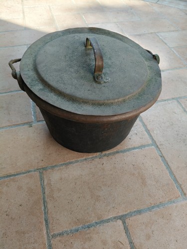 Pentola antica rame con - pentola, in