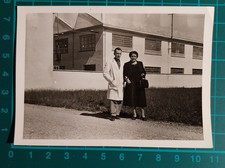 FOTO UOMO E DONNA DIPENDENTI