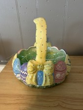 Cesto pasquale in ceramica