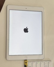 Apple iPad Air 32 GB WiFi +
